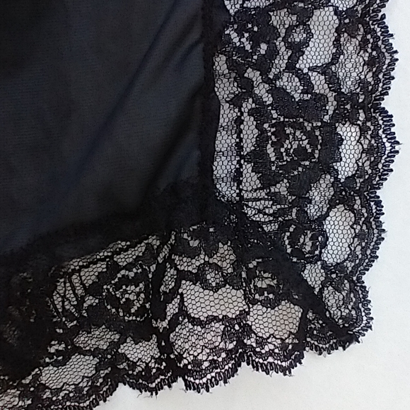 Vintage Montgomery Ward Black Nylon Half Slip 33/35 - Picture 2 of 9